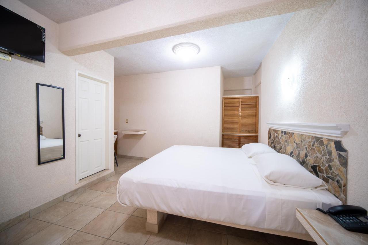 Peninsula Stays Executive Hotel Salina Cruz Extérieur photo